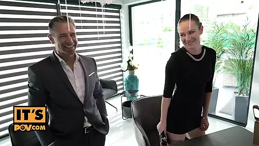 Itspov - minyon zenci ofis sürtüğü Romy Indy sonunda seni sikmek istiyor