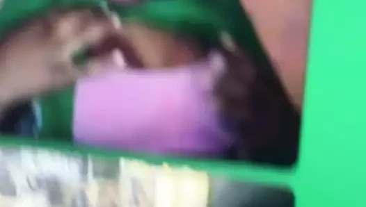 Bir sohbet odasında Titiesss