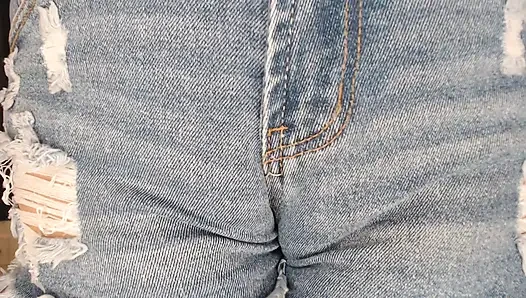 Jean Short Cameltoe