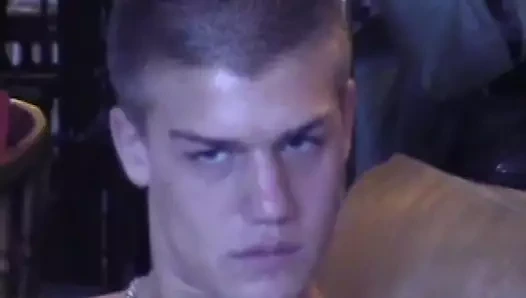 amatör mızrak yener onun et