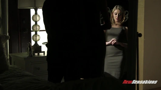 Genç Haley Reed James Deen'i sikiyor