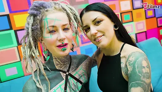 Gotik ve hippi hatun anal sikişmeyi ve yüze boşalmayı seviyor