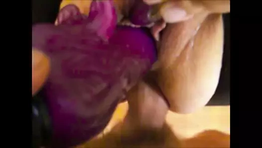 karısı anal &amp; dildo fucked üzerinde tablo