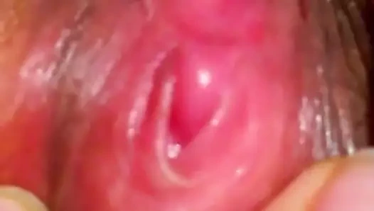 Seksi Romen esmer lezzetli klitoris