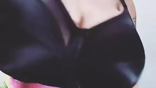 Roxi saten sütyen 2