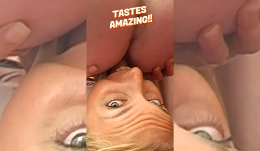 Asslicking ve çevreleyecek amatör ikili