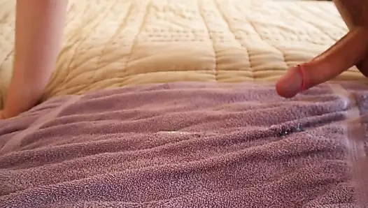 yatak çabalayan twinks handsfree