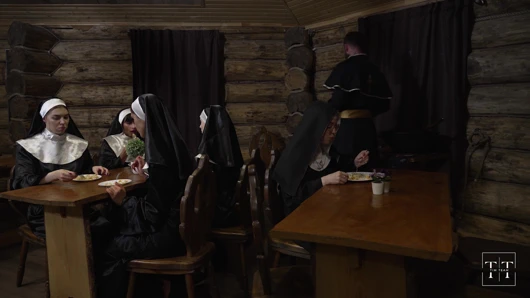 Kötü manastır bölüm 8. İtaatkar bir Jadilika rahibesi ol, rahip tüm günahları aklayacak