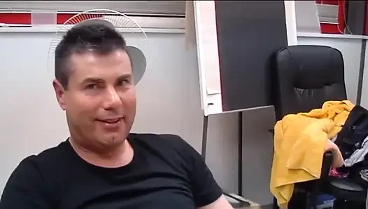 Sarışın hatun sert anal oyundan sonra sarkıyor