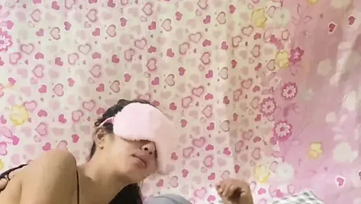 Pamangkin Umibabaw sa Burat Ni Tito Sobrang Galing!