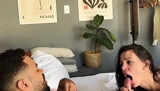 Onun zevkine susamış uyandım