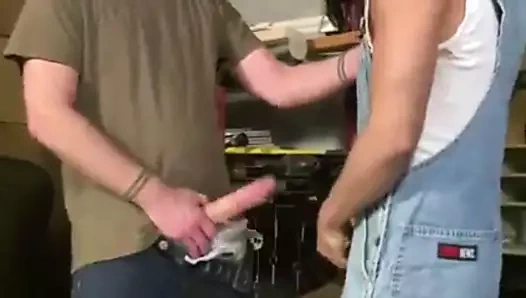 Bakım adam patronunu darbeler