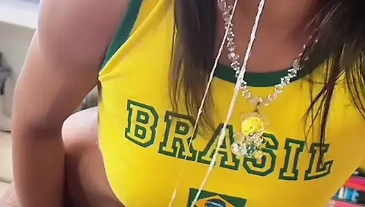 En iyi sert sikiş ve sakso - seksi esmer orta yaşlı seksi kadın domaltılarak sikiliyor ve kovboy kıza biniyor