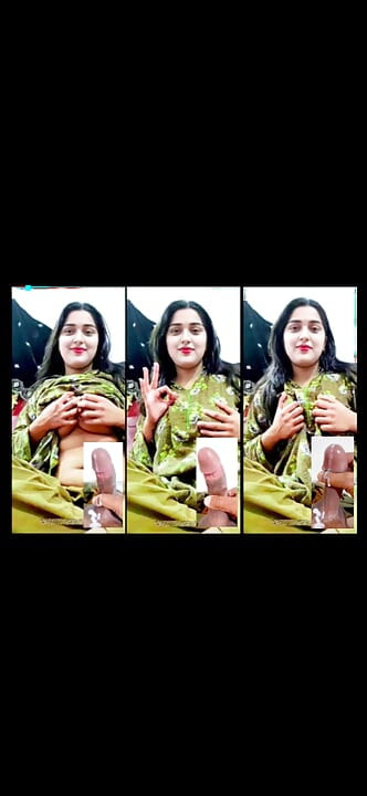 Insta Queen görüntülü görüşmede göğüslerini gösteriyor erkek arkadaşı için mastürbasyon yapıyor