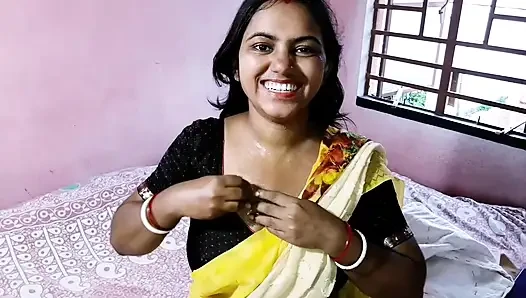 Pussy sealed ass" Komal's husband is very sexy wearing a cleansing jeans top.