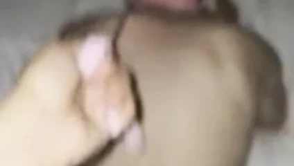 Korkak tina sabitlenmiş kayış üzerinde