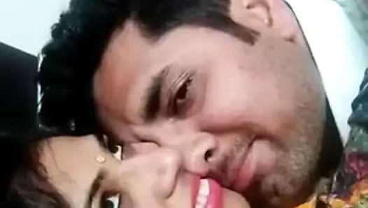 Desi, tam romantik seks