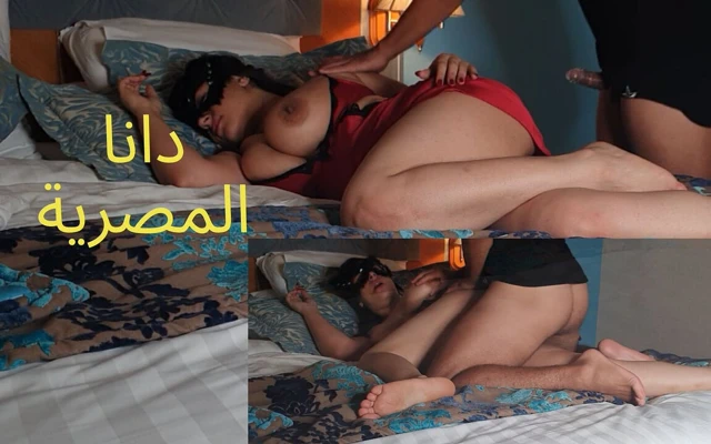 Baba evde yokken Mısırlı üvey anne üvey oğlu tarafından sikiliyor