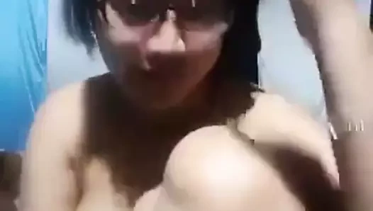 Gf gösteri kedi üzerinde video görüşme