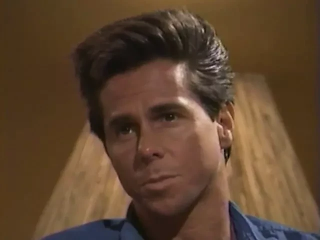 Частные места (1991), фильм целиком