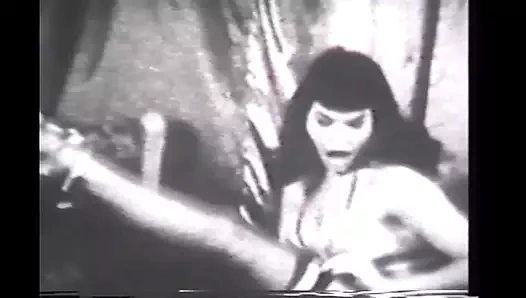 Betty page uncovered - tam nostaljik film