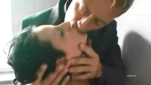 Götünde büyük bir yarağa ihtiyaç duyan kızlara hizmet!
