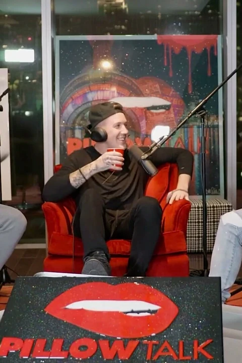 Tiktok mogul Aaron Vankampen malikanede çıldırıyor!