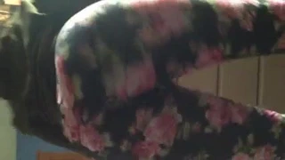 tayt içinde twerk yapmak