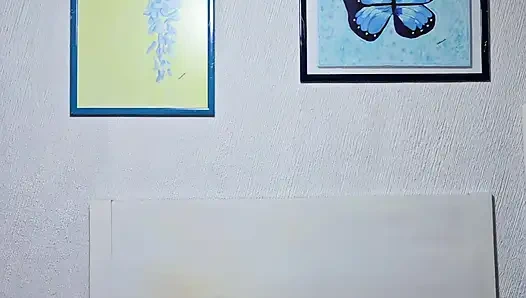 Riva seks makinesi ve anal tıkaçla çifte penetrasyon yapıyor