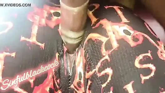 Gardırop zenci kaltakla sıkıştı