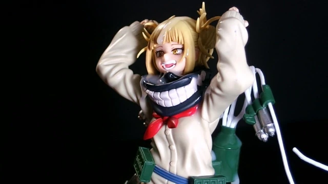 Figür bukkake(sof) toga himiko