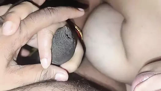 Kız arkadaş ve ben gece yarısı otelde seks