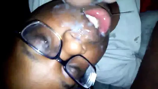 Anakonda emmek aşağı