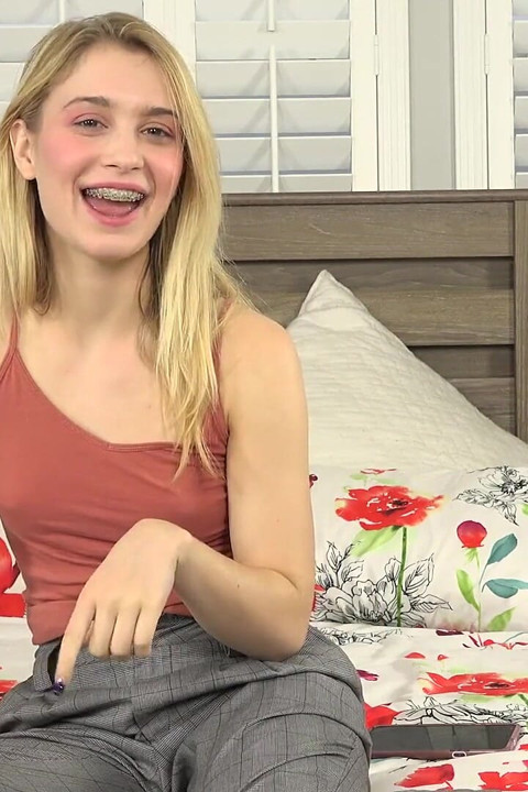 Anastasia Knight Röportajı
