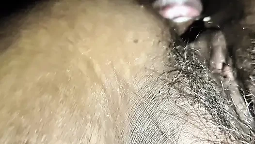 Bu gece üvey annemin amını siktim ve götünü siktim.