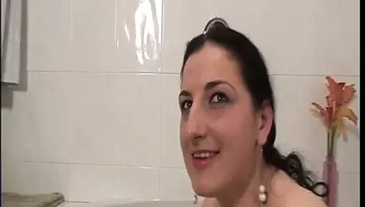 Casalinghe in Calore #04 - (Episode #02)