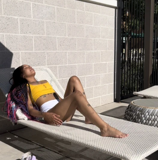 İlk gün bir kızı nasıl tavlayıp sikerim. bu çok kolay