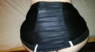 casada rebolando na pica do amigo