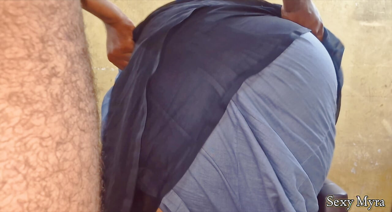 Part 1 - Indian hot Mami suprise blowjob