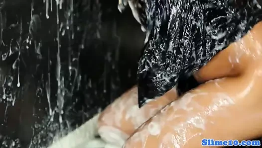 Cockriding glam bebeğim creampied at gloryhole