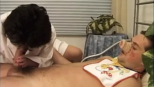 Büyük baba hastanede anal seks yapıyor