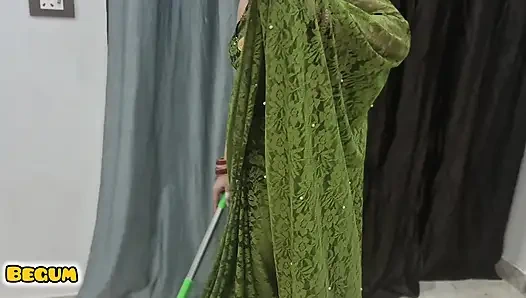 Devar yengeyi domaltarak sikiyor