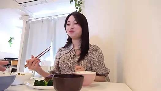 Bölüm 1 ofis çalışanı yui doğal sevimliliği ve altsız cinsel iştahıyla seni büyülüyor 253