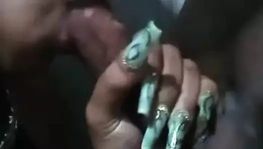 Büyük, kalın horozumu fahişe üvey kardeşime koydum