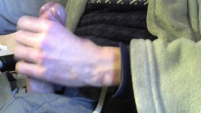 Соло-кам-шоу с европейским большим мясистым членом