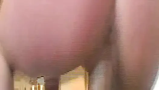 Genişleyen anal taşma her yere kalın döl damlıyor