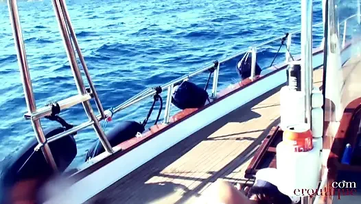 Marie Magnolia - gemide fışkırtma