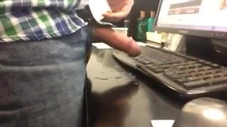 Str8 iş yerinde ön masada sağladım