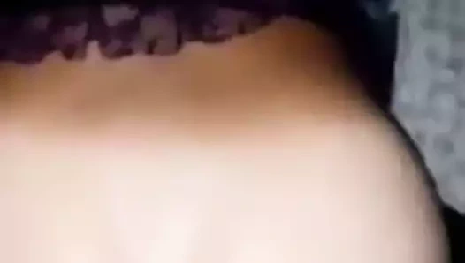 Arap korkak ile bir sıkı delik