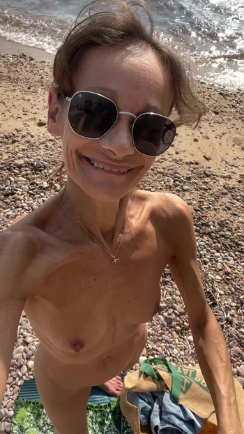 Солнце, море, пляж, лол